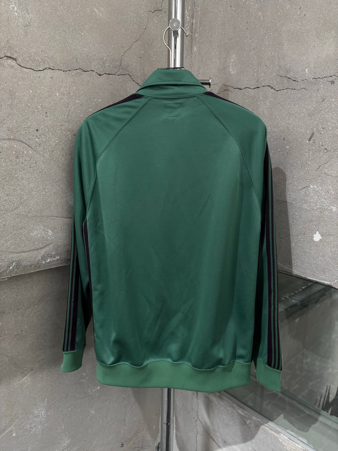 니들스 트랙 자켓 상품이미지3