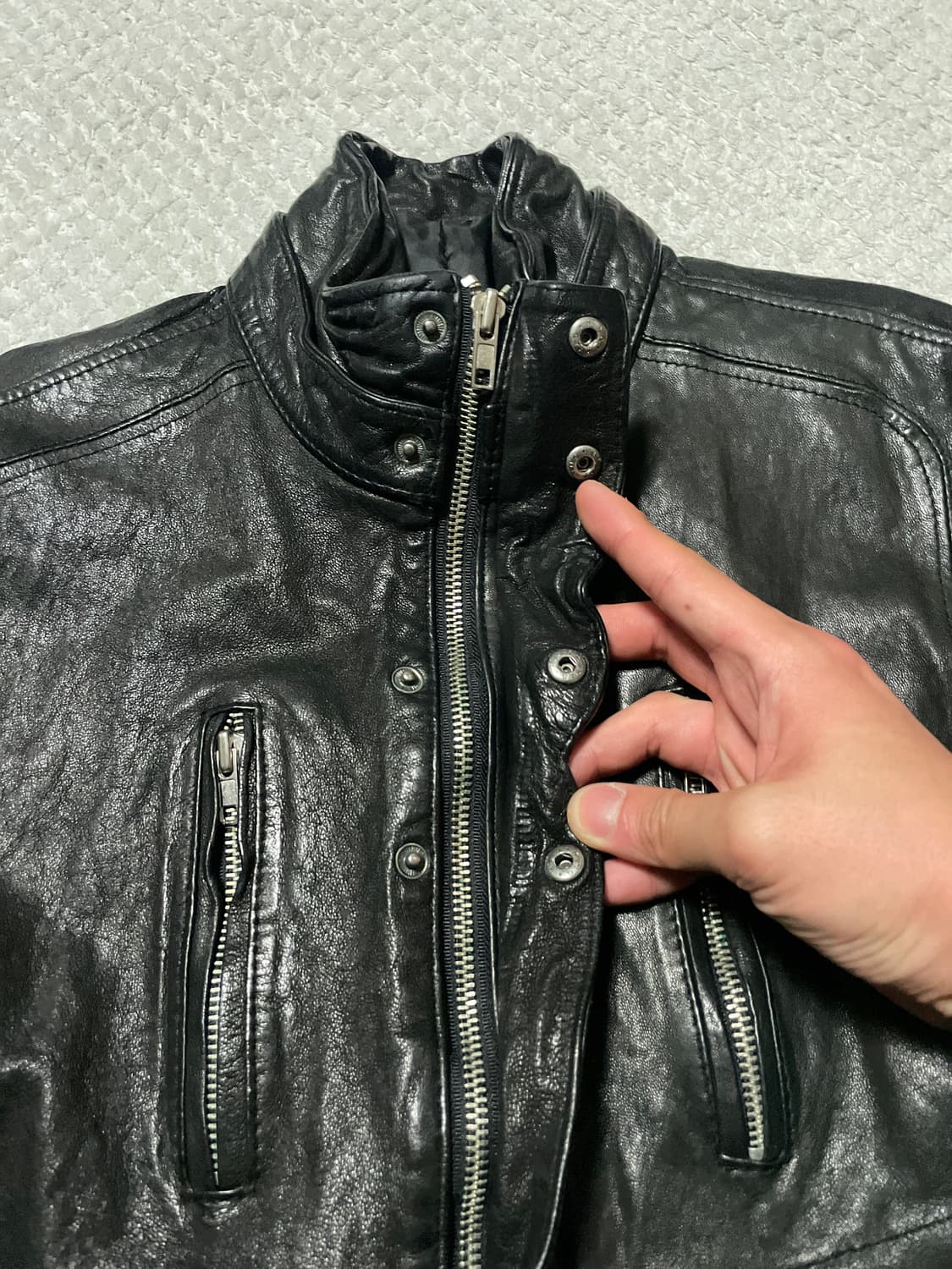 광희시장 웨스턴 무드 램스킨 양가죽 절개 레더 자켓 상품이미지6