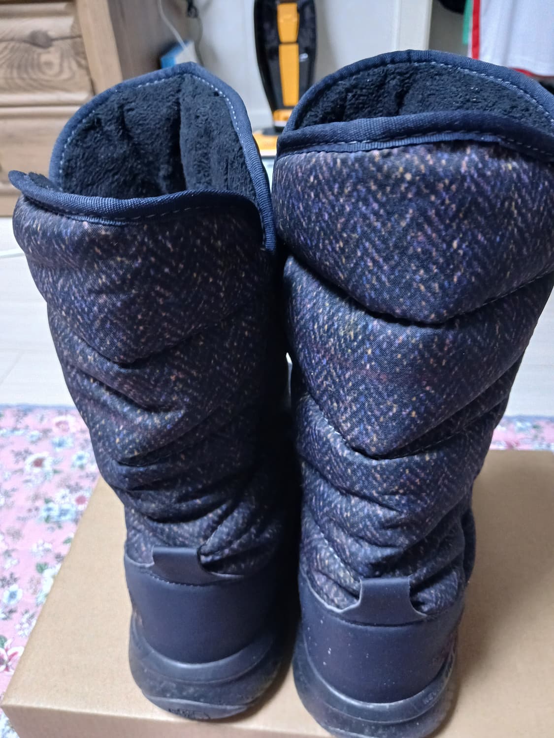 노스페이스 패딩부츠 (240mm)  상품이미지3