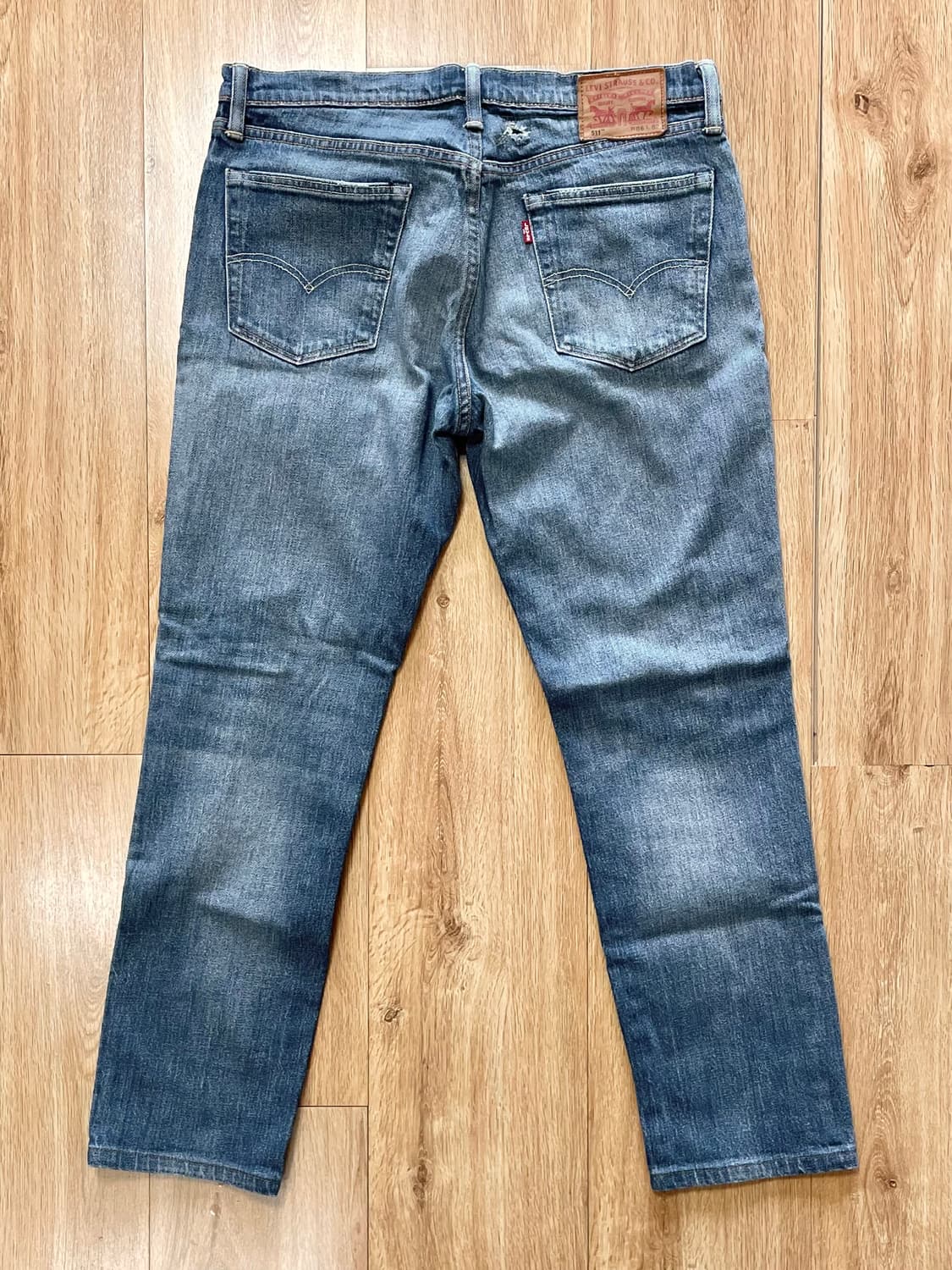 리바이스 511 데미지 가공 콘밀 화이트 오크 원단 데님팬츠 청바지 상품이미지3