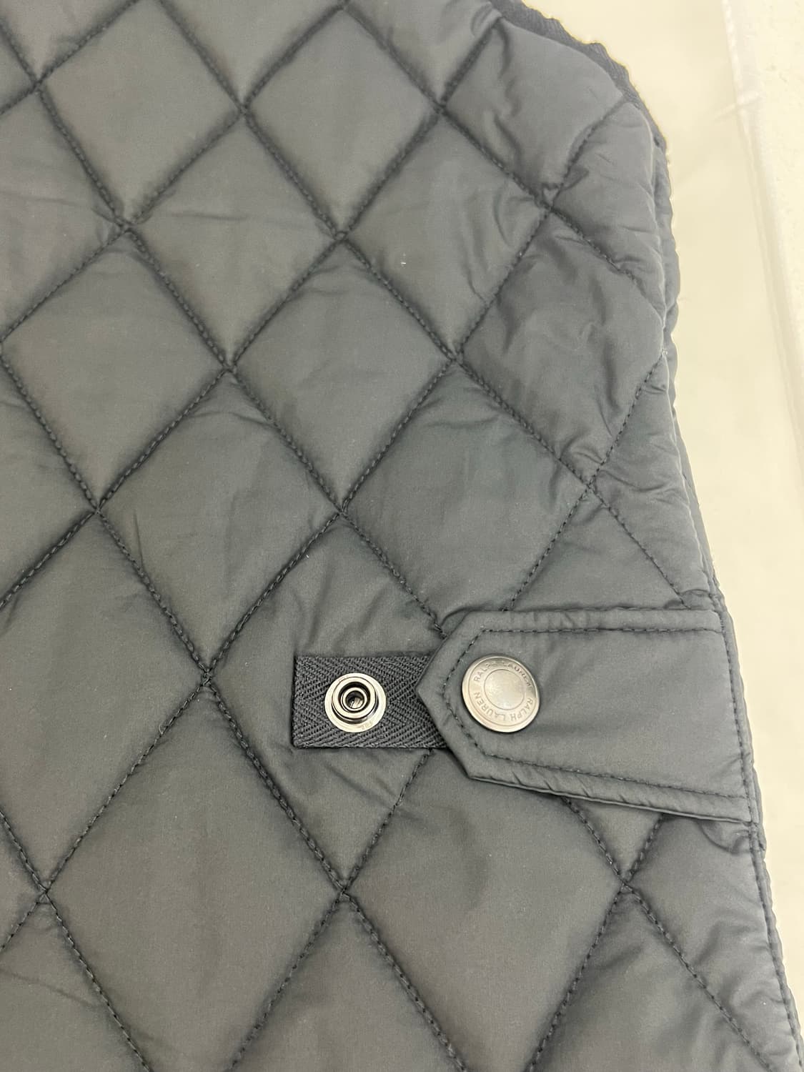 폴로 랄프로렌 퀼팅 베스트 블랙 (S size) 상품이미지7