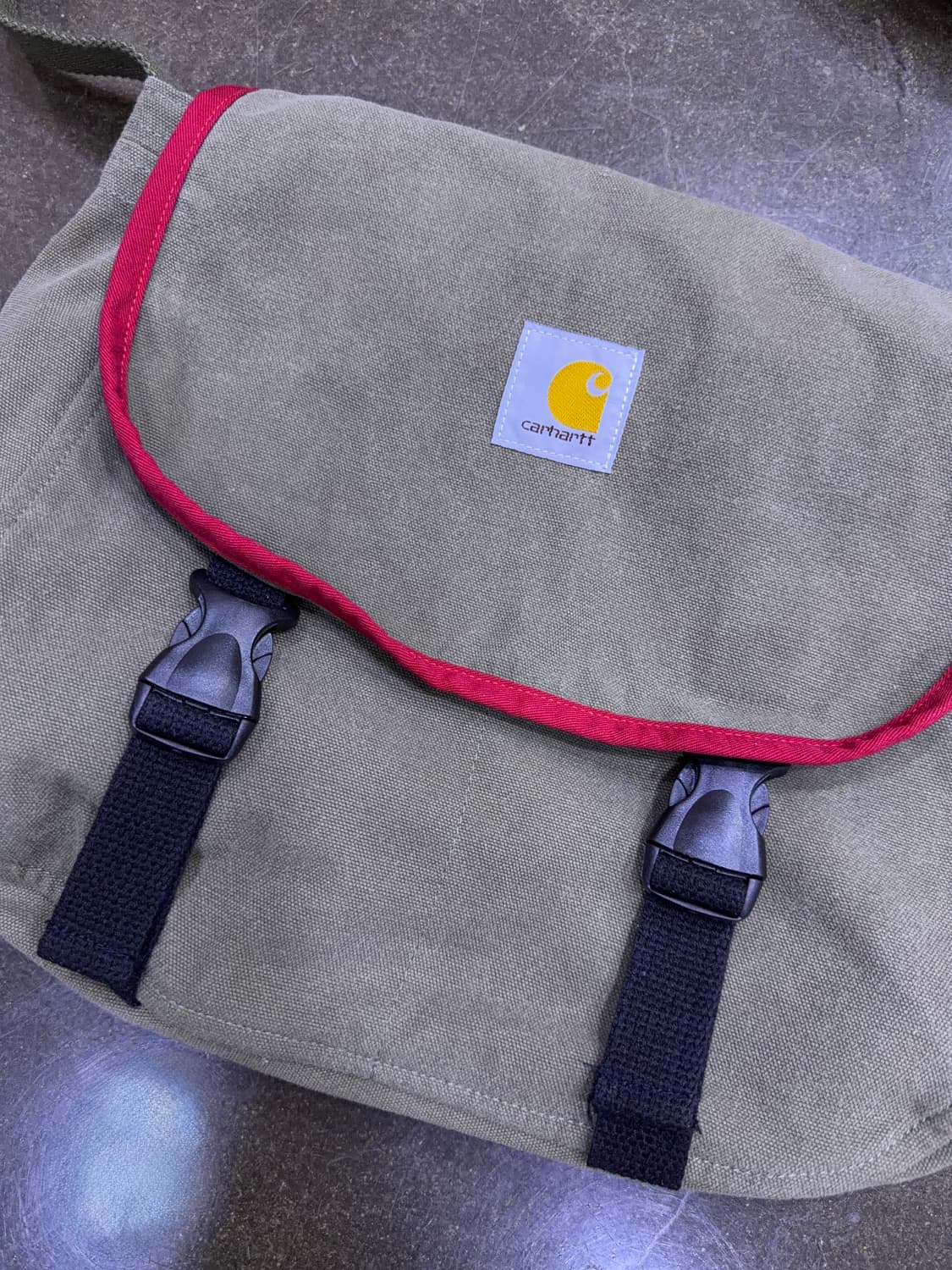 칼하트 파슬백 메신저백 크로스백 상품이미지3