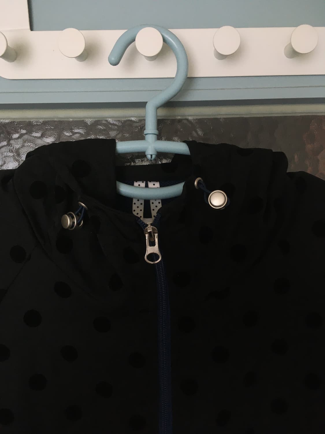 오헤시오 도트  dot frill hooded windbreaker  상품이미지3