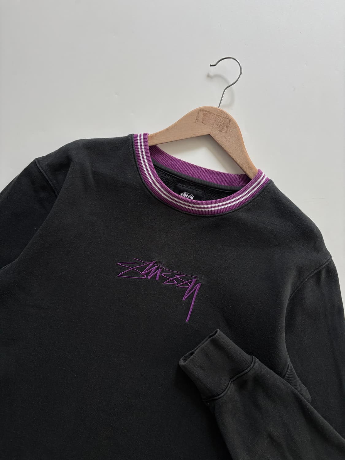 Stussy 스투시 퍼플 로고 맨투맨 상품이미지4