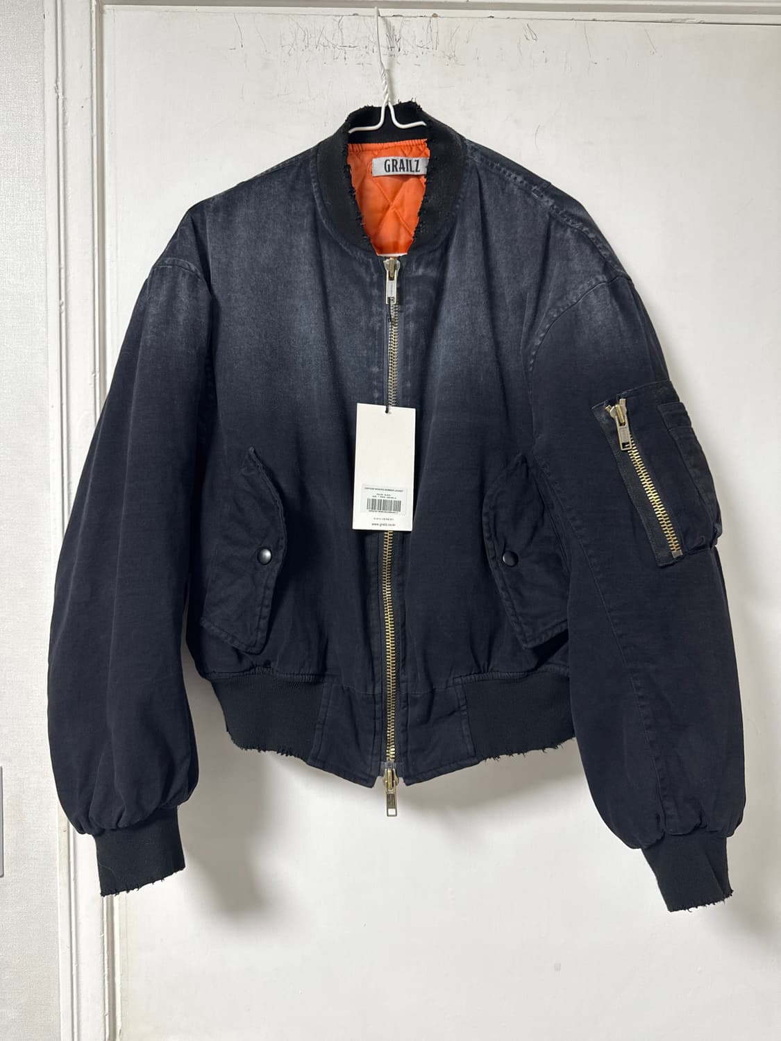 그레일즈 VINTAGE WASHED BOMBER JACKET 상품이미지2