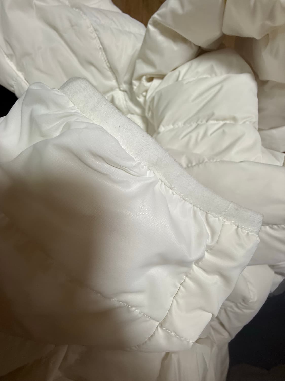 더콜디스트모먼트 경량패딩 상품이미지4