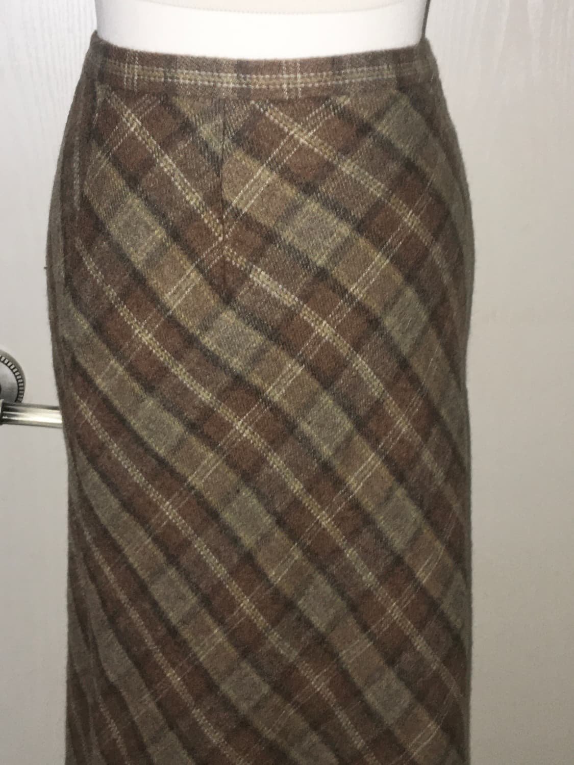 CHEPI brown check long skirt 상품이미지3