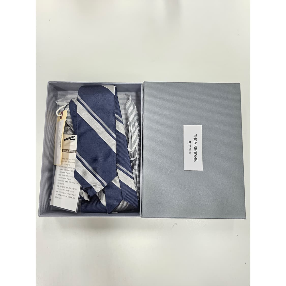 택포// 톰브라운 스트라이프 넥타이 새상품 풀박스 상품이미지4