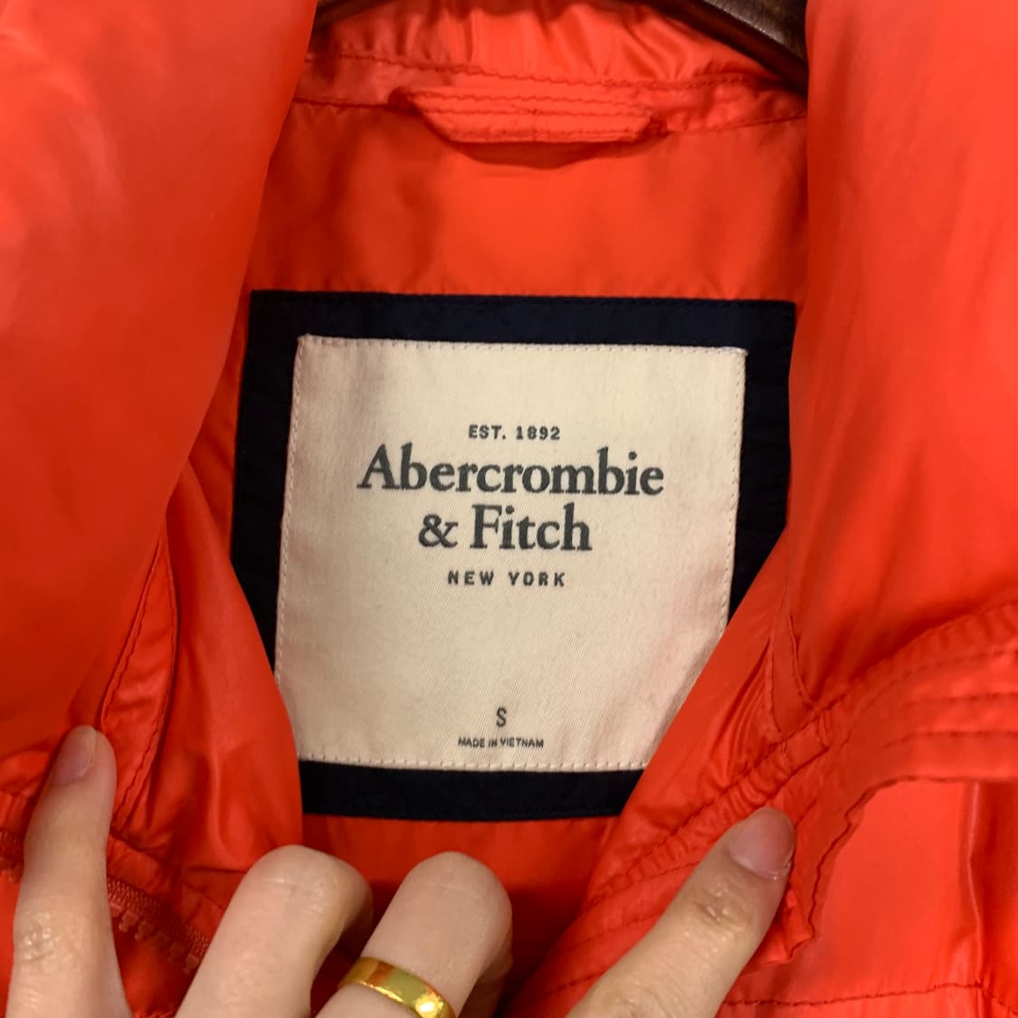 아베크롬비 산양로고 오렌지 투웨이 다운 패딩 상품이미지7