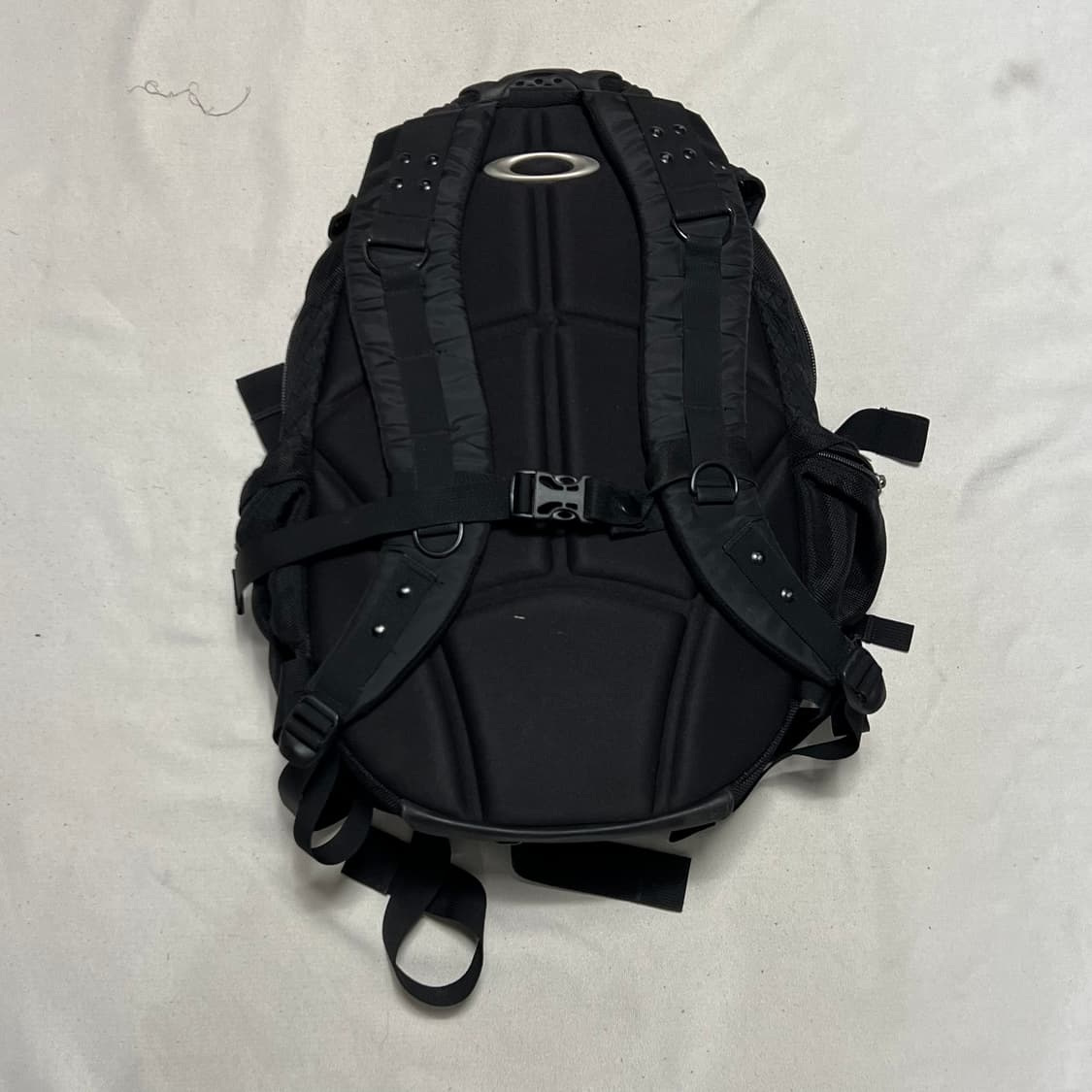 OS 오클리 아이콘 3.0 RC 백팩 블랙아웃 상품이미지3