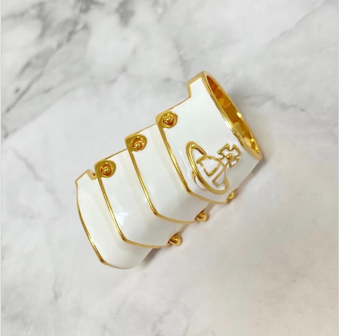 비비안웨스트우드 아카이브 골드화이트 아르테미스 너클링 반지 상품이미지4