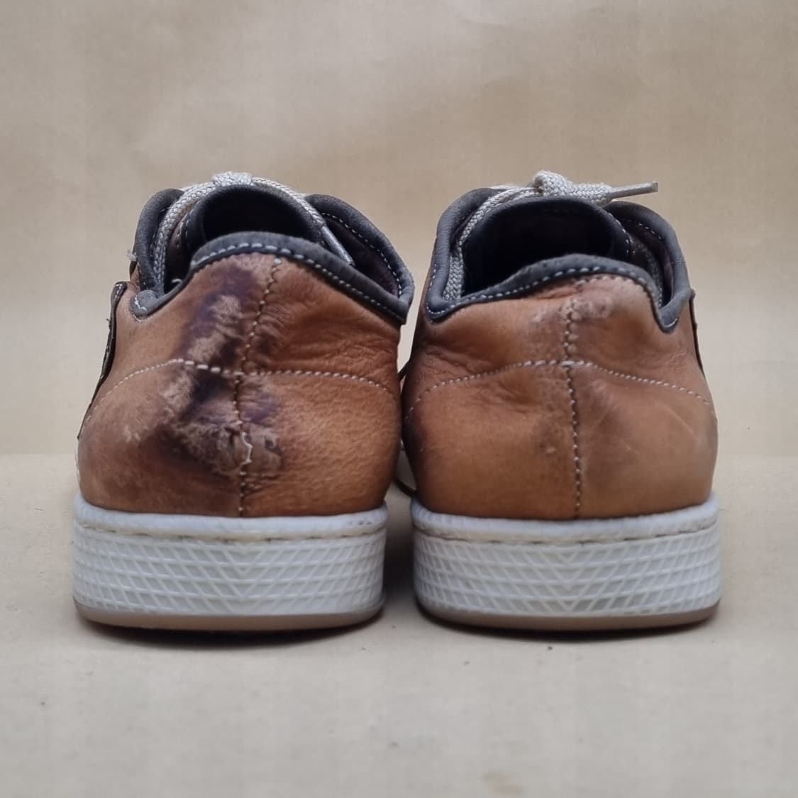 파투가스 레더 남성스니커즈 40 250 상품이미지3