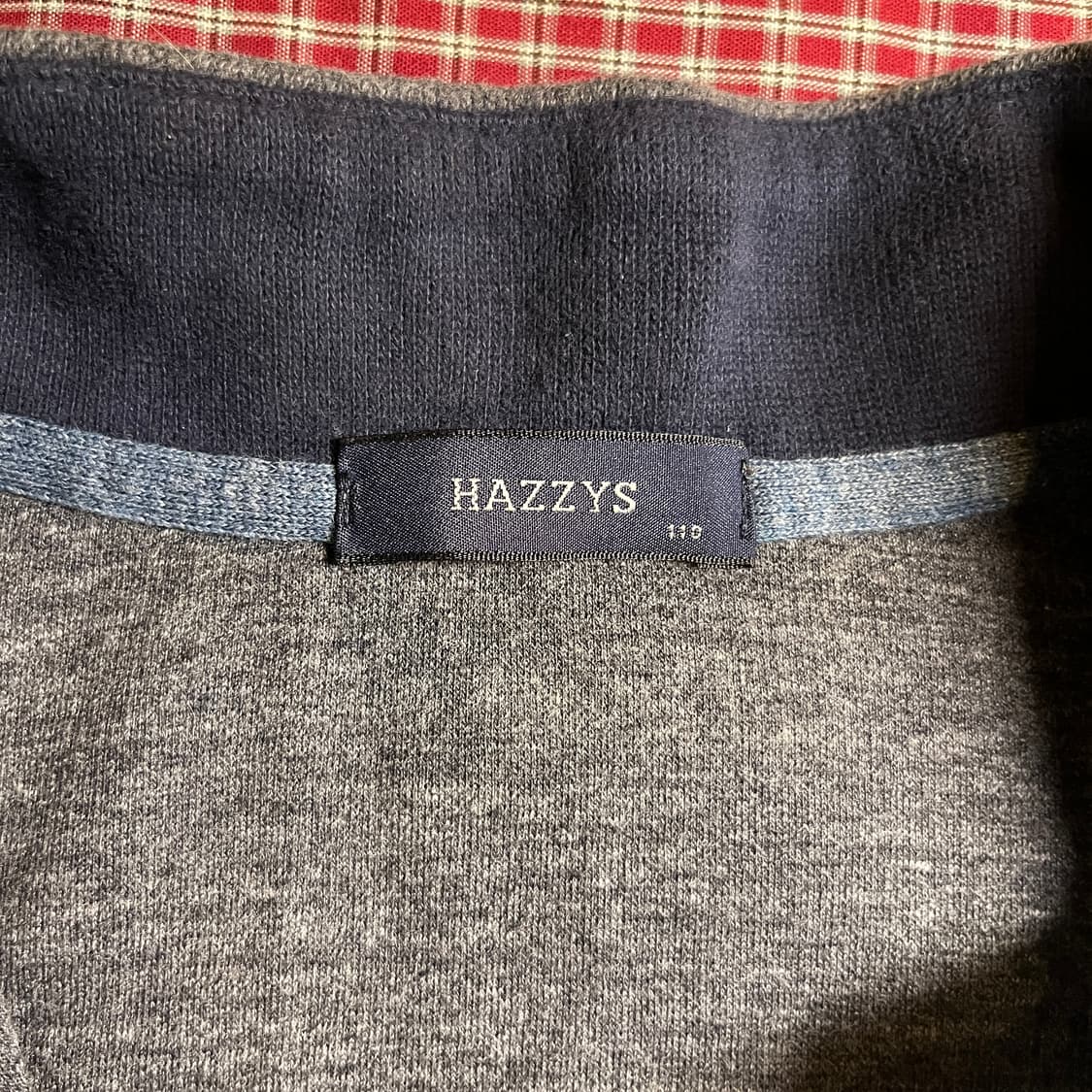 헤지스 반집업 니트 상품이미지5