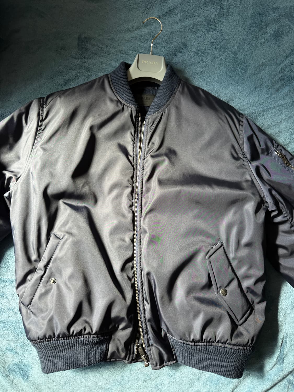 프라다 봄버 자켓 M 상품이미지3