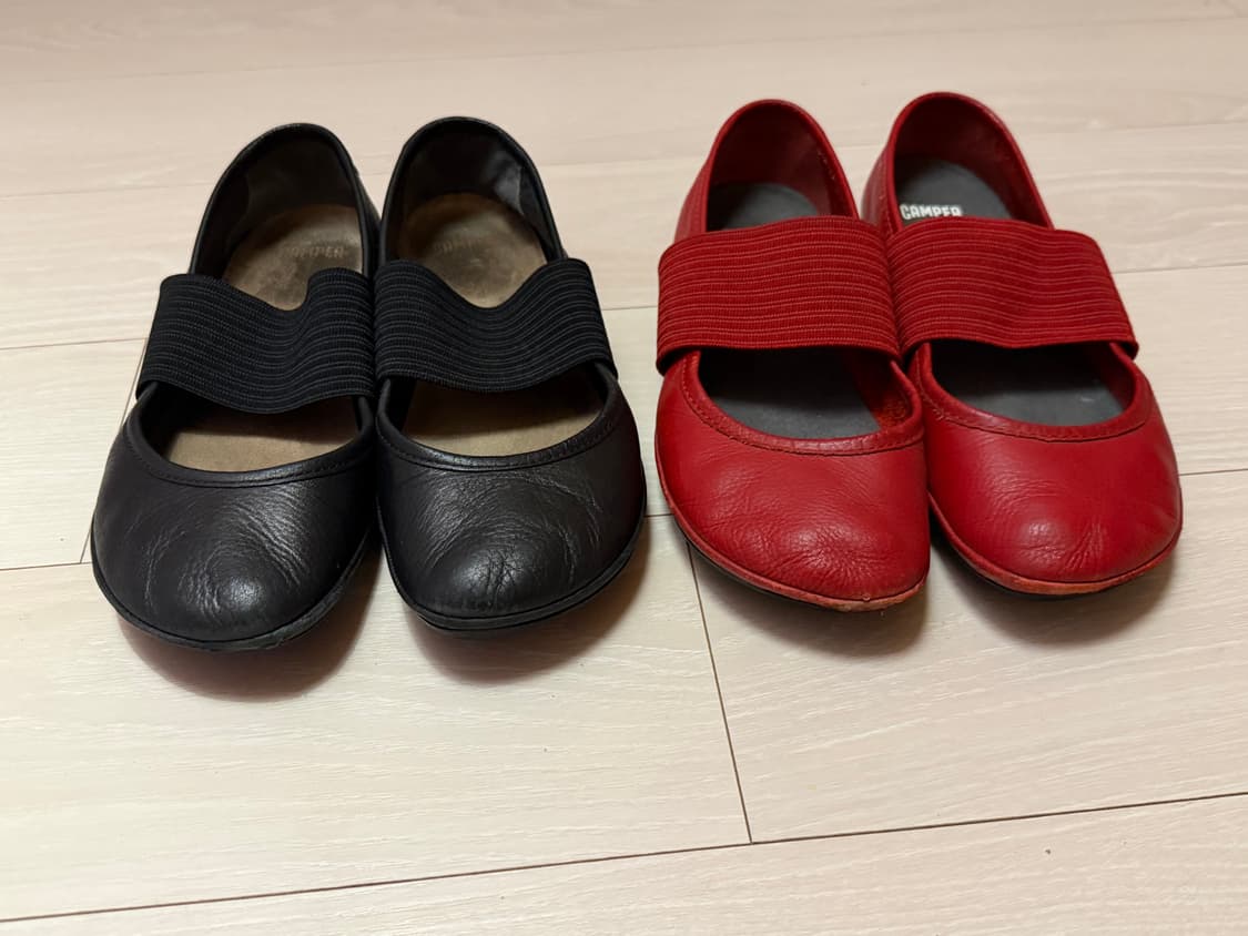 캠퍼 라이트니나 플랫슈즈 235(37) 블랙 레드 일괄 상품이미지2