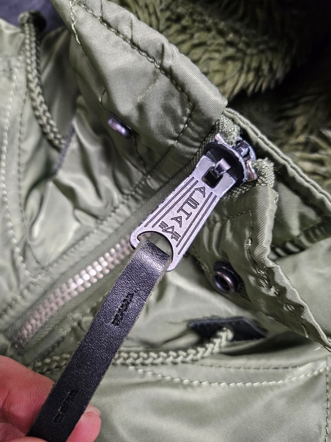 알파인더스트리 N3B 카키 항공 패딩  상품이미지4