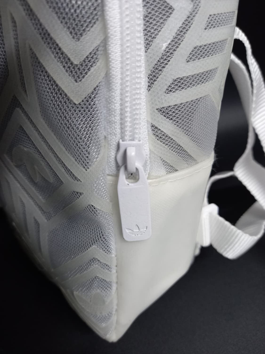 아디다스 오리지널스 미니백팩 상품이미지4