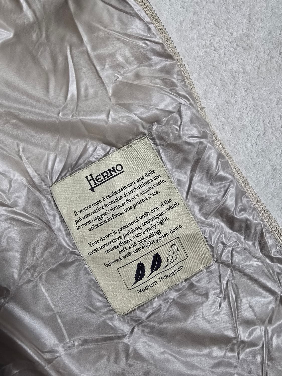 에르노 23FW 여성 세레나 구스다운 조끼패딩 베스트 48사이즈 상품이미지8