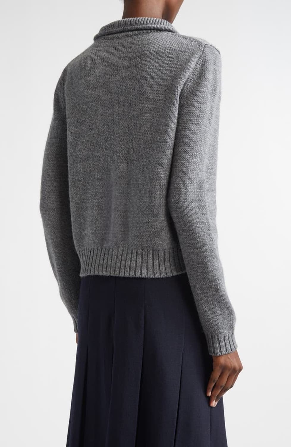 [8]슈슈통 25fw 자수 비즈 가디건/그레이 상품이미지6