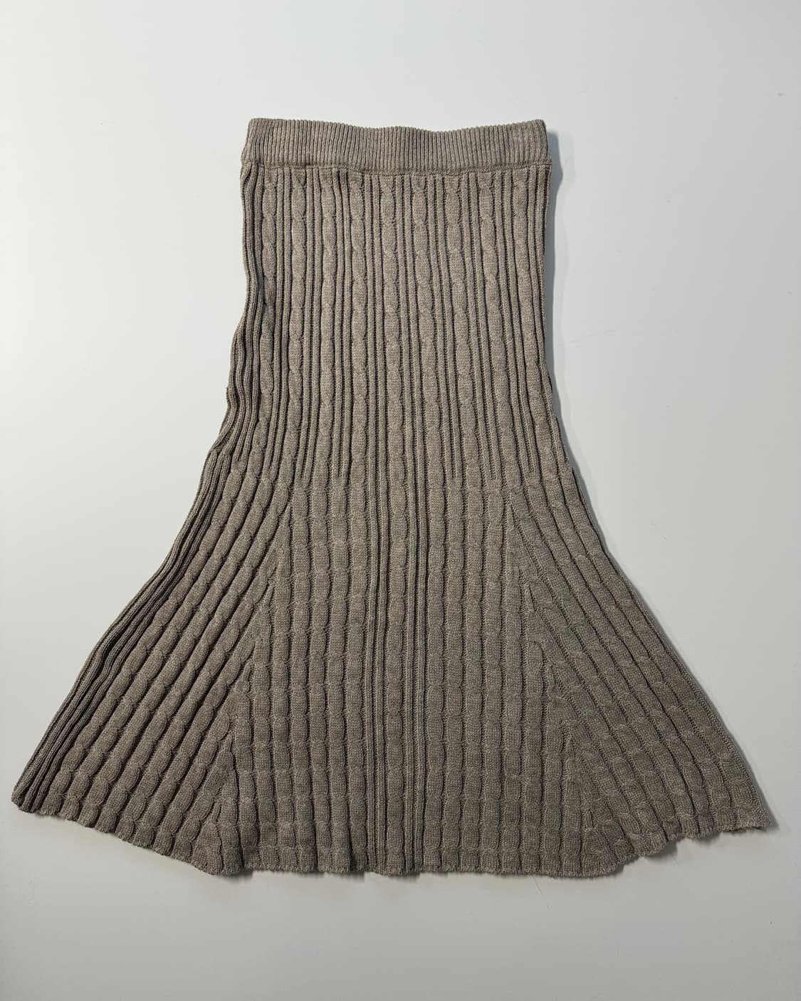 케이블 니트 패턴 롱 스커트 상품이미지3