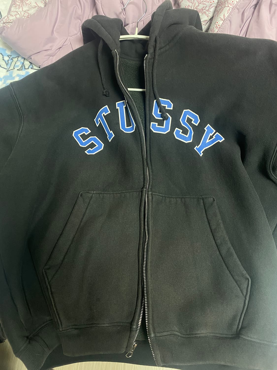 스투시 페이디드 그래픽 집 후드 워시드 블랙 상품이미지3