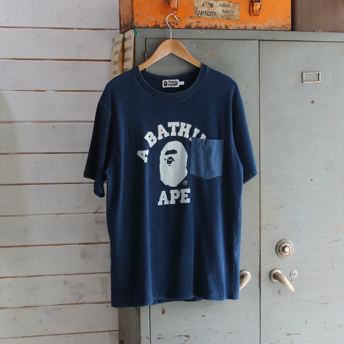 (착용컷) 베이프 A Bathing Ape 인디고 포켓 반팔 티셔츠 L 상품이미지2