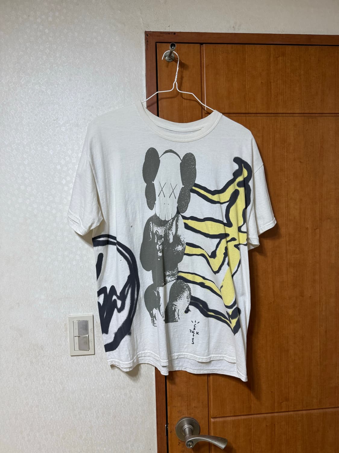 트래비스 스캇x카우스x프라그먼트 반팔 티셔츠 상품이미지2