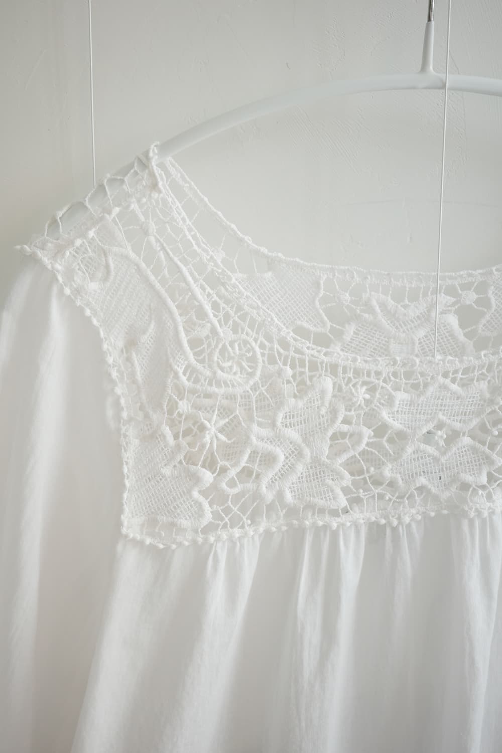 GAP white sheer shirring top 상품이미지5