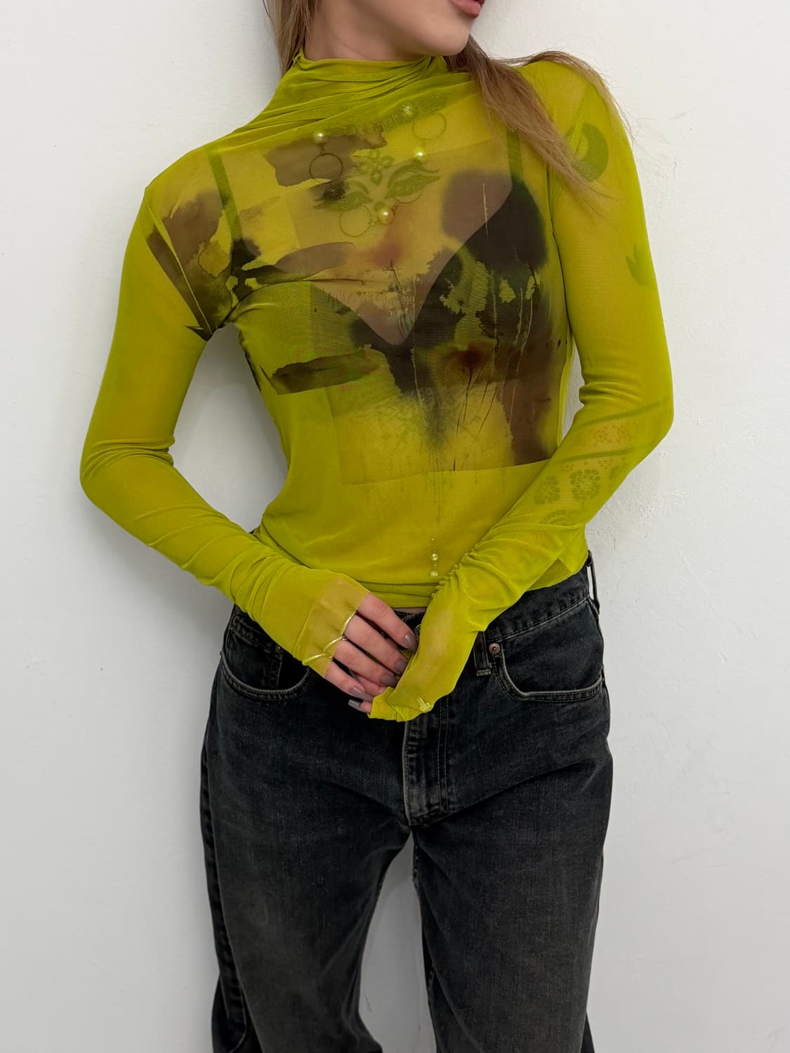 라임 시스루 핸드 셔링 긴팔티  상품이미지2