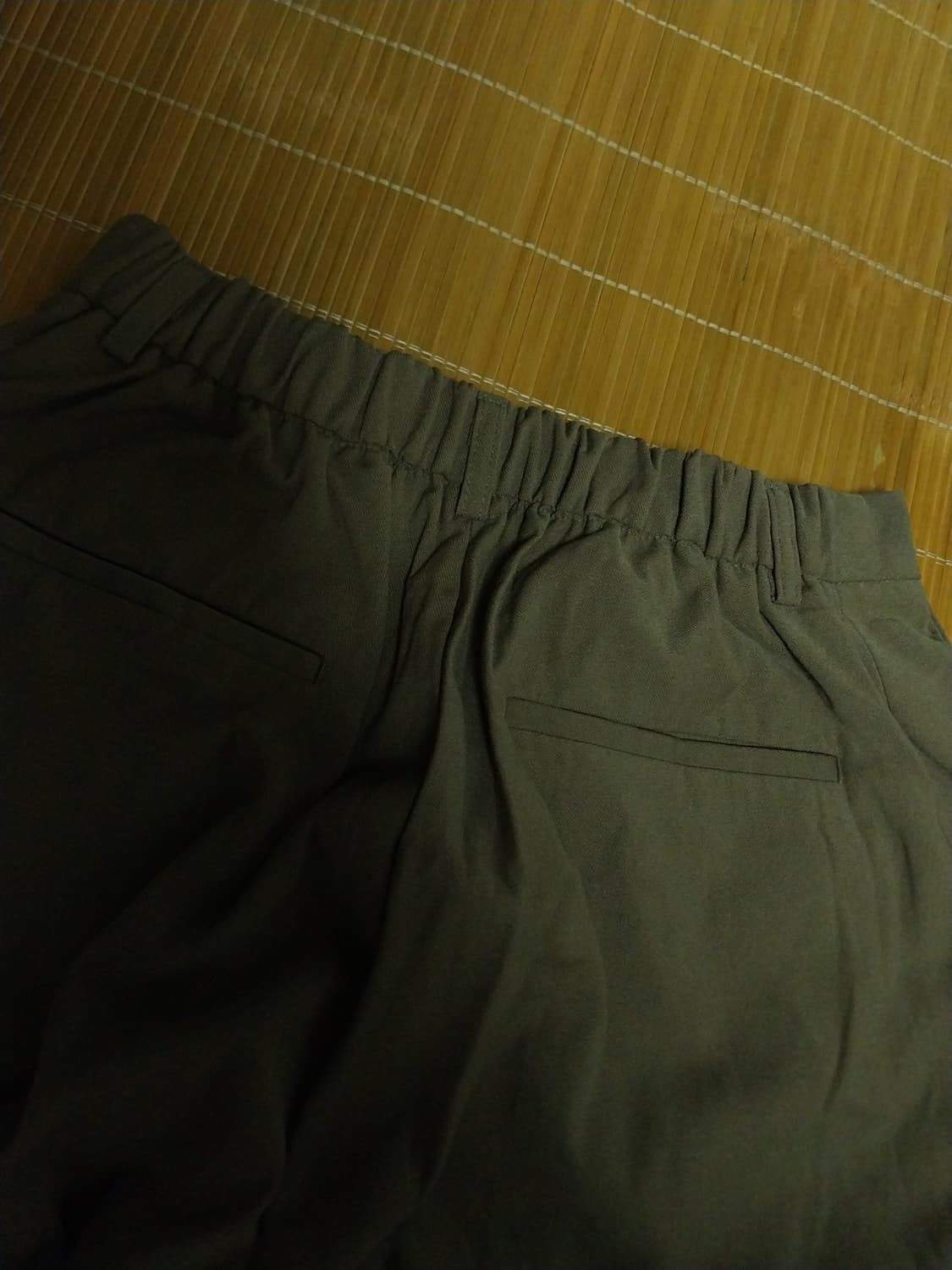 수아레 울 세미 와이드 브이턱 밴딩 팬츠 슬랙스 모카 m 상품이미지3