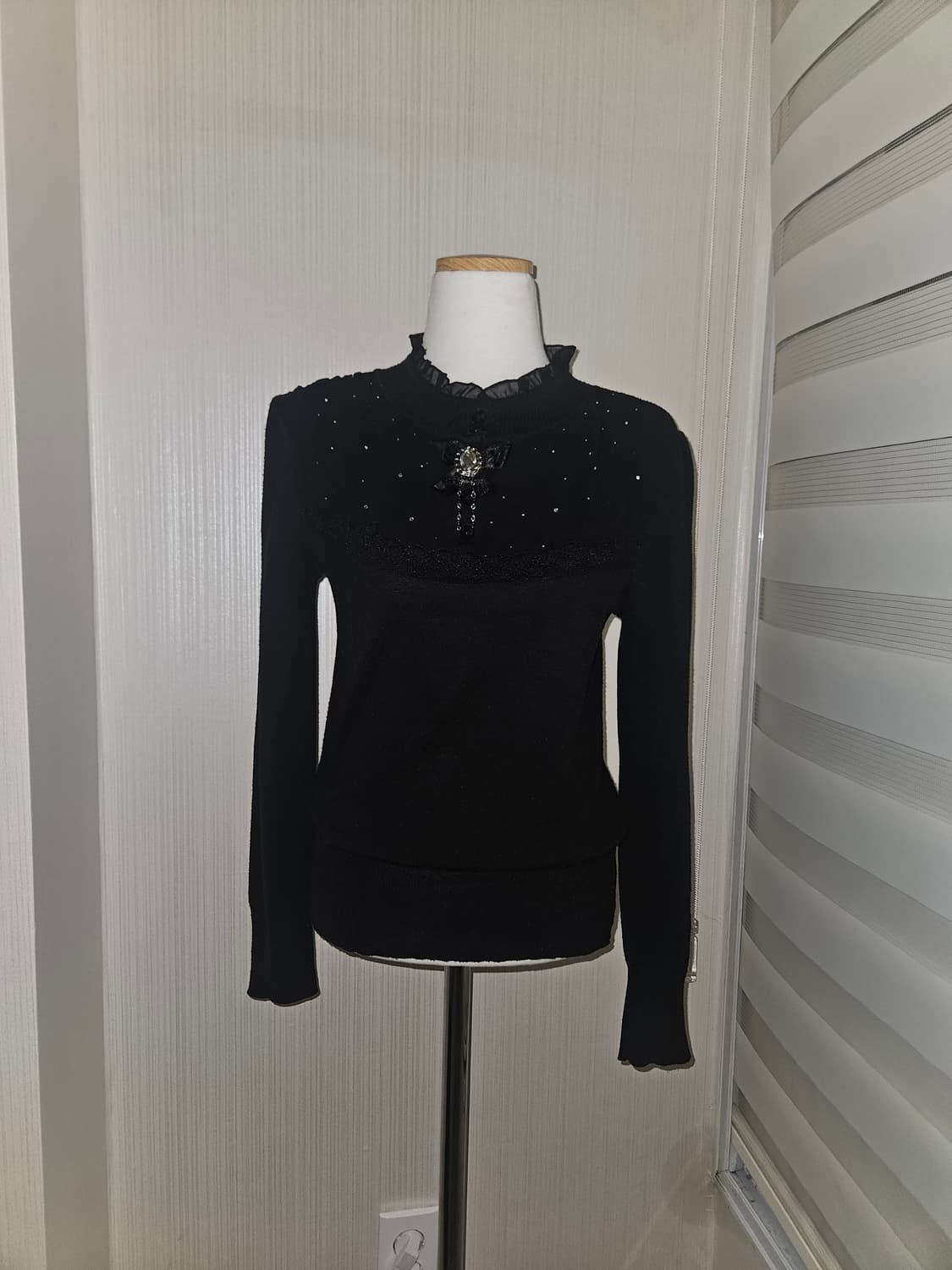 creatore 공겜여주 주얼리 니트 블라우스 상품이미지1