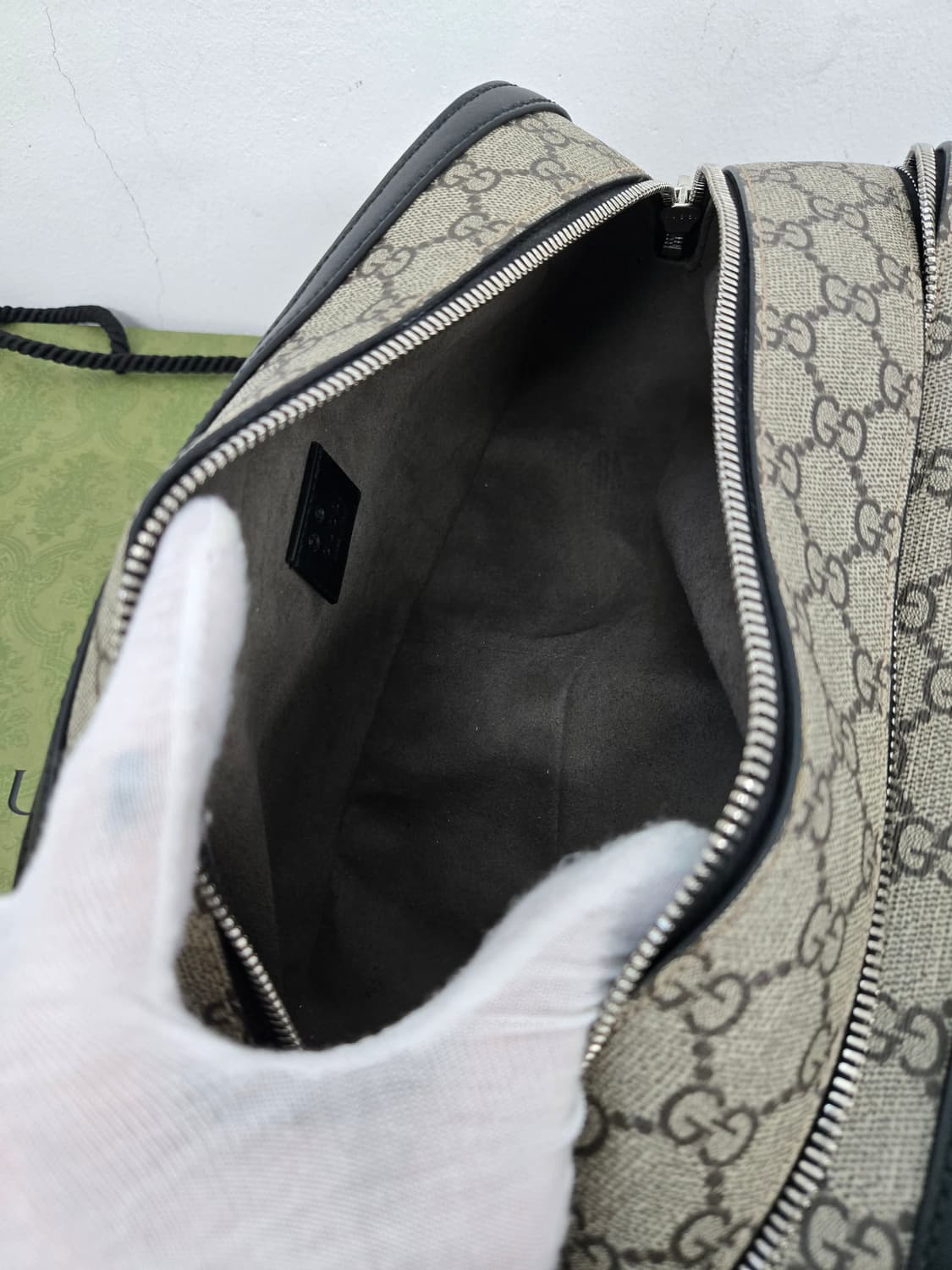 [보증서 정품] 구찌 시그니처 돕키트 상품이미지1