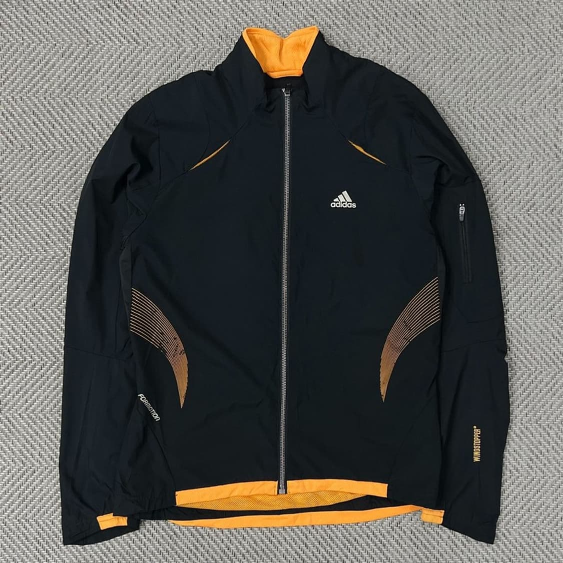 아디다스 윈드스토퍼 바람막이 v0656 상품이미지1