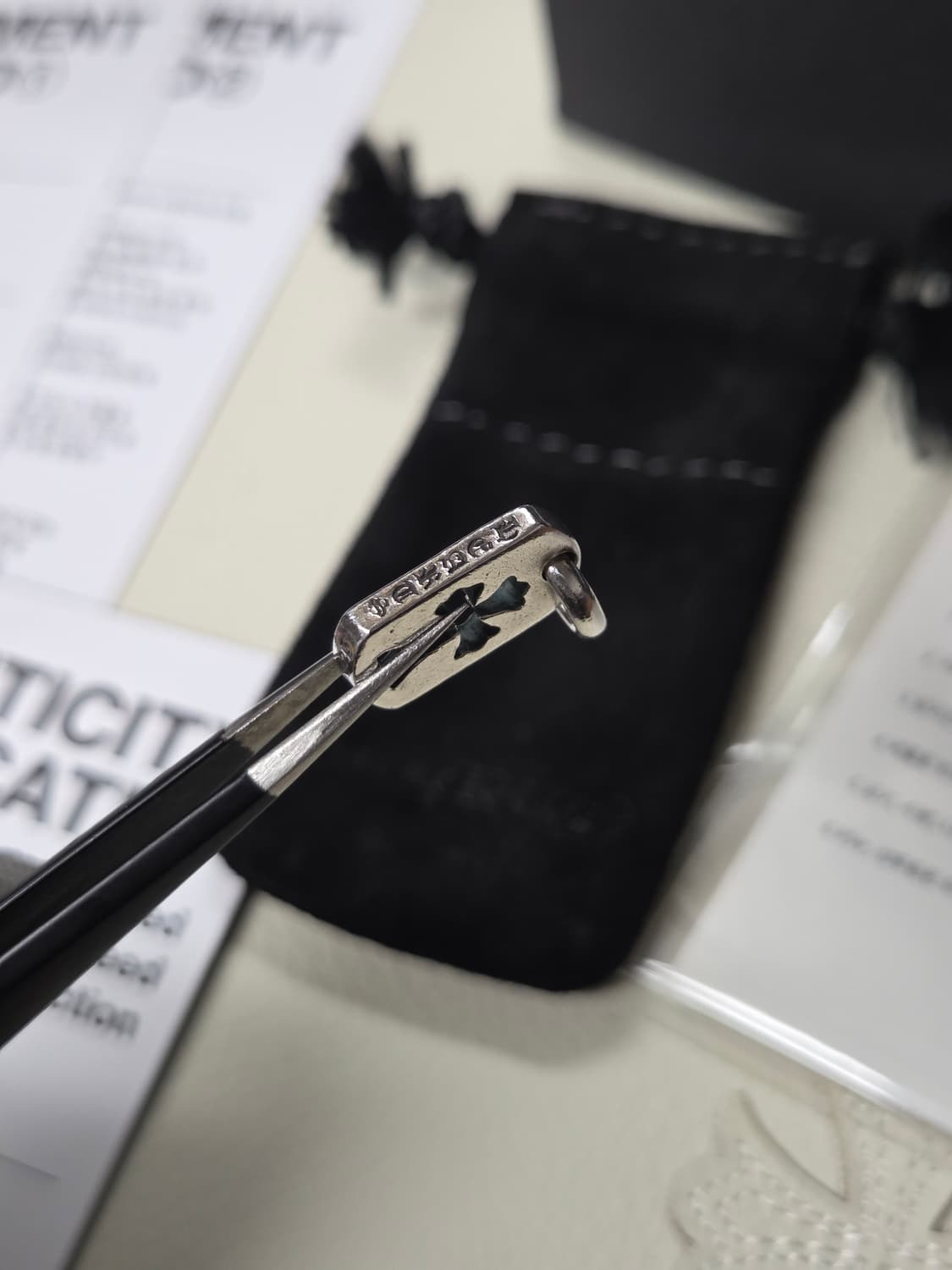 크롬하츠 도그택 펜던트 상품이미지3