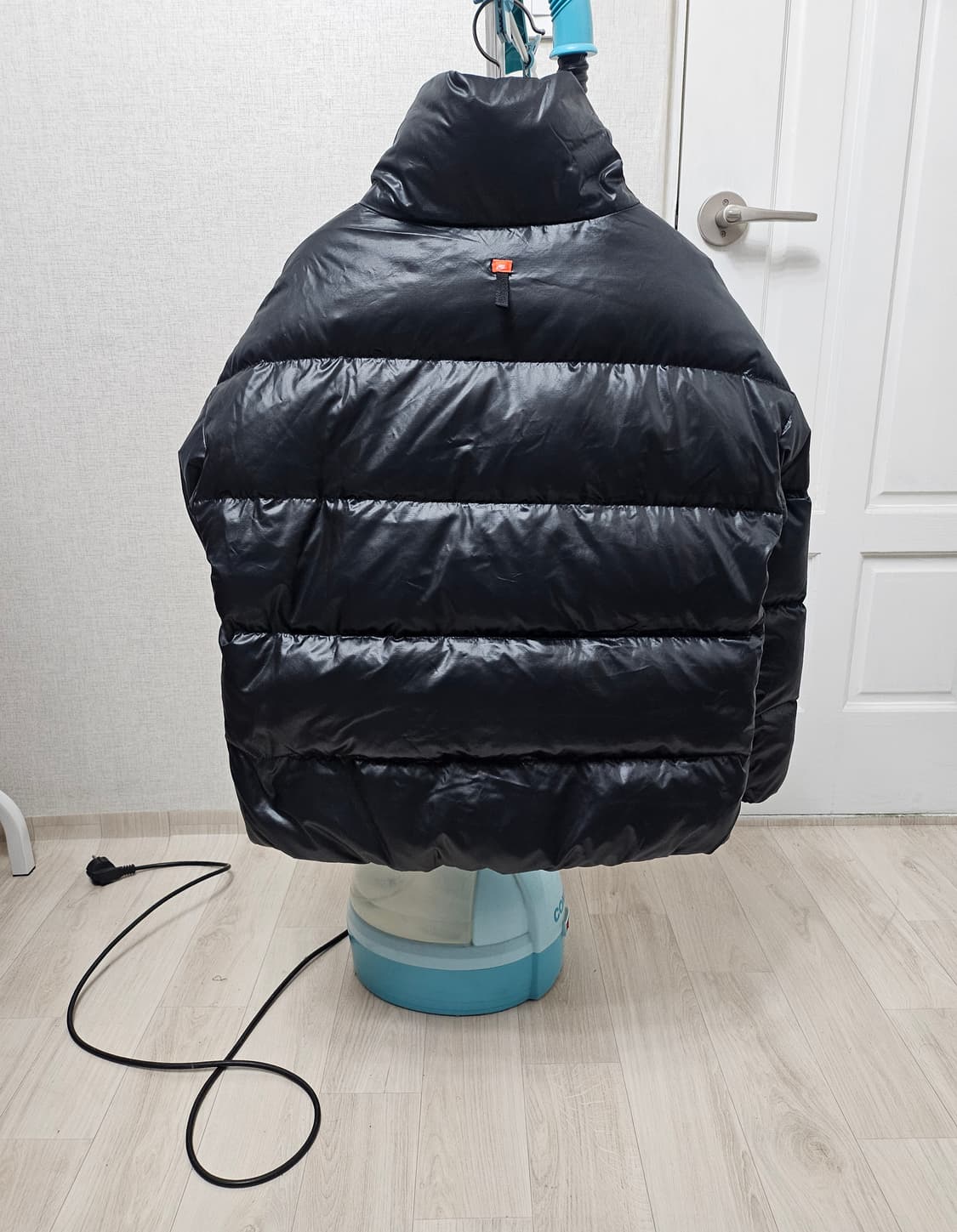 (90~95)M☆우주매물☆나이키 써마핏시티 600 [블랙]푸퍼 덕다운패딩 상품이미지8