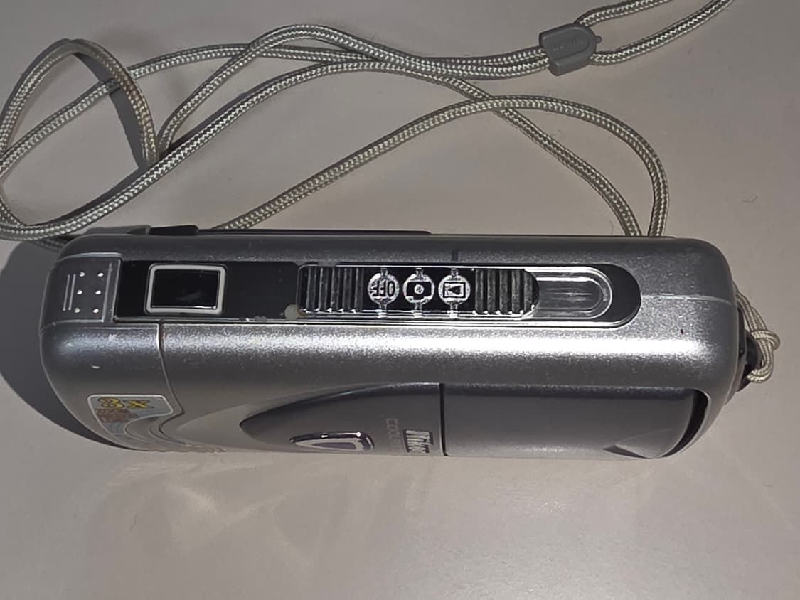 니콘 쿨픽스 3500 빈티지 디지털카메라 상품이미지2