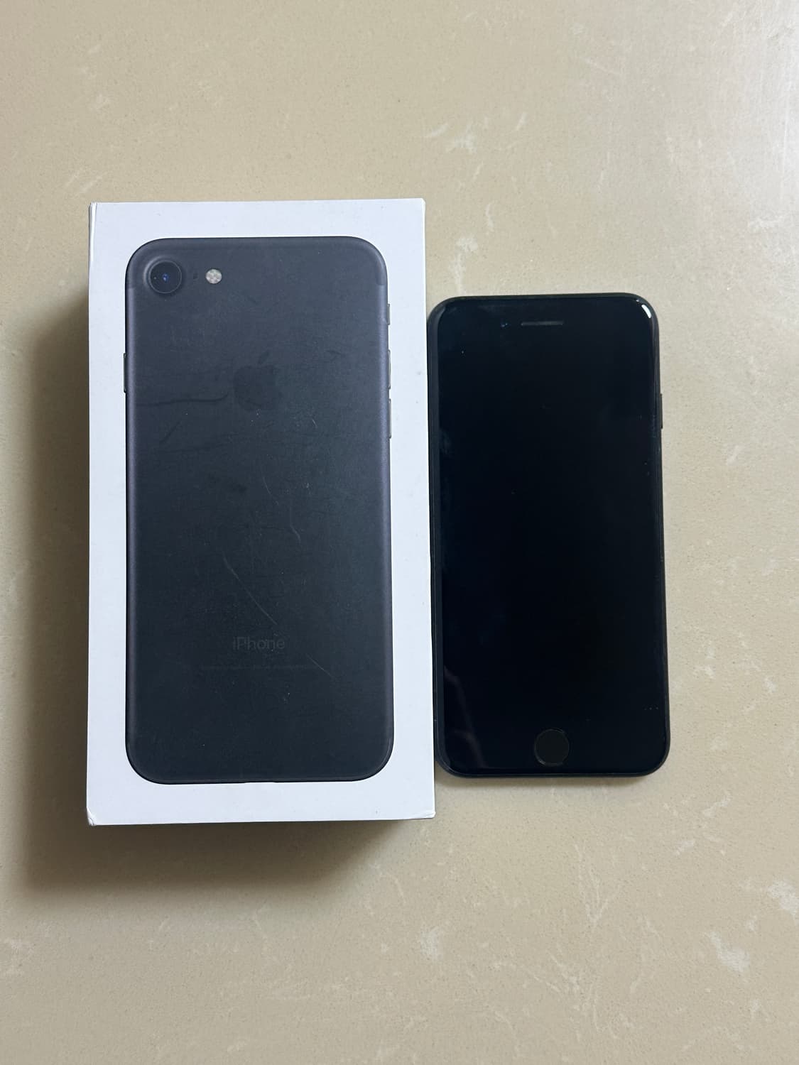 <박스, 케이스 포함> 아이폰 7 매트블랙 32gb 판매 상품이미지1