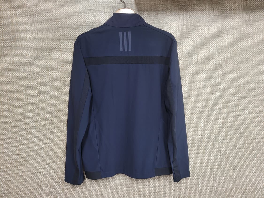 L 100사이즈 아디다스 경량 자켓 바람막이  상품이미지3