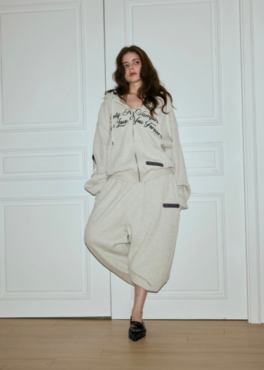 더미스테리어스호텔 와플 셋업 (아일릿 착용) 상품이미지2