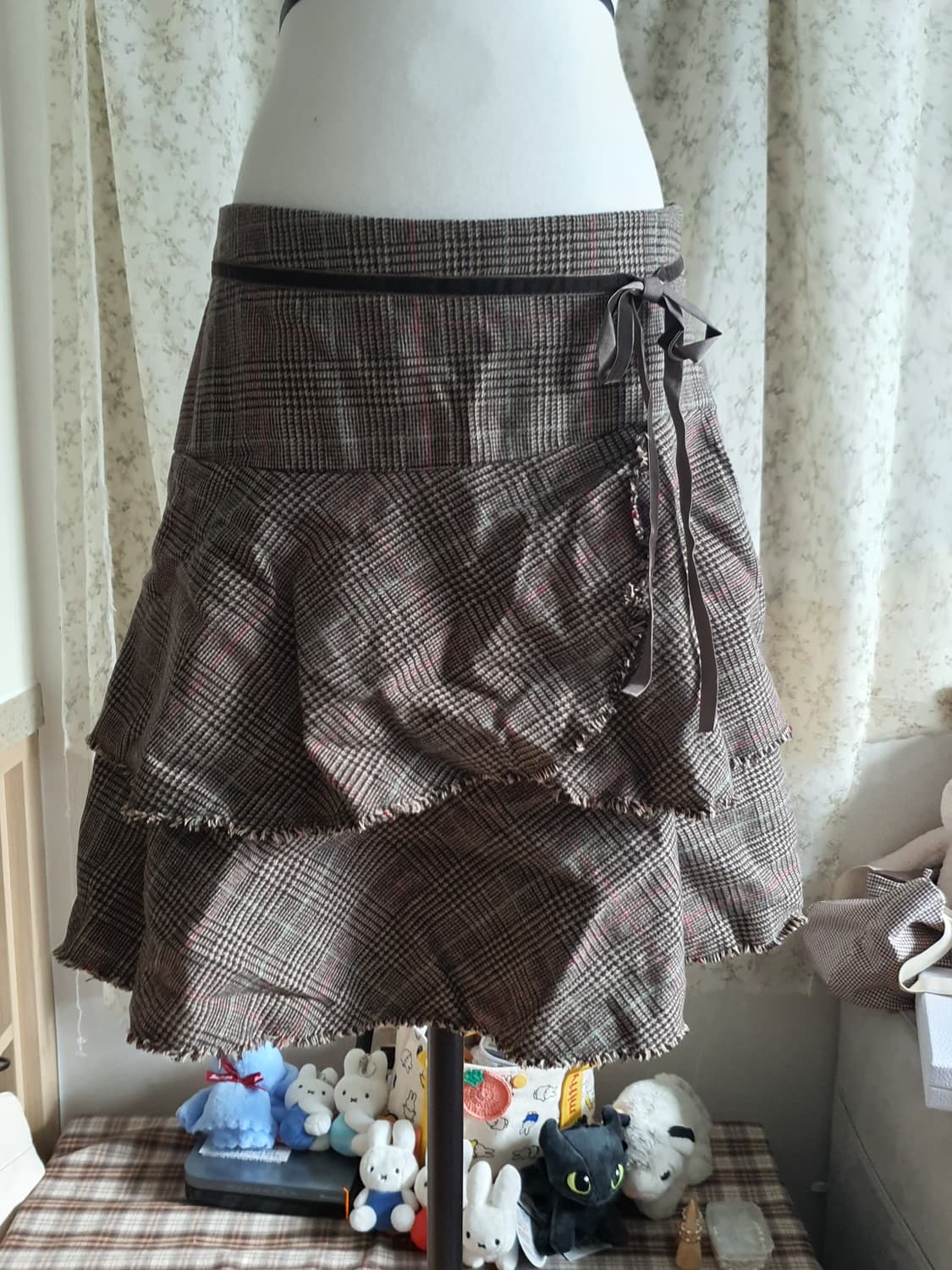 [모리걸] 체크 모직 캉캉 미디스커트 30 상품이미지1