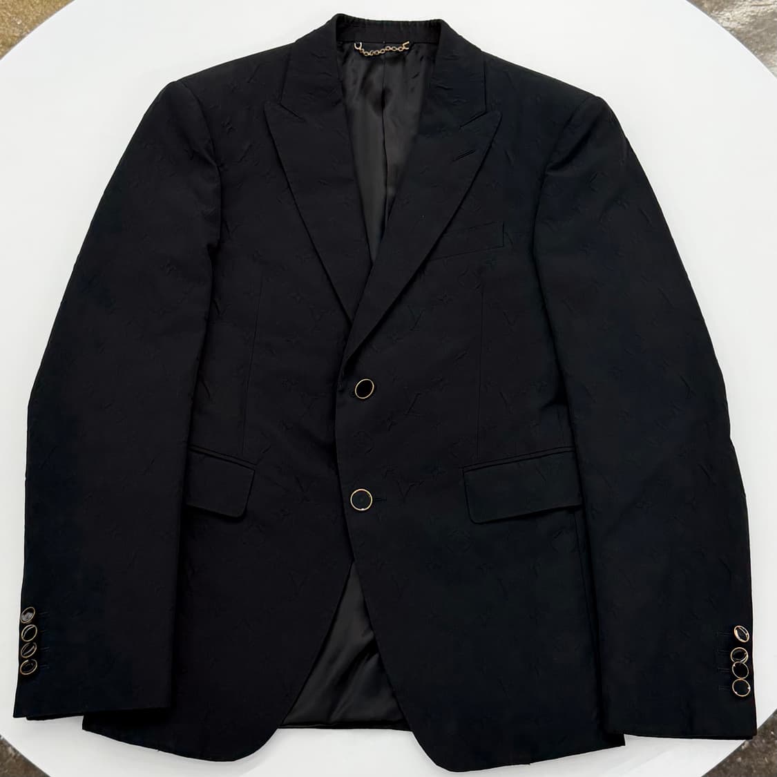 (48) 루이비통 풀 모노그램 블레이저  상품이미지1