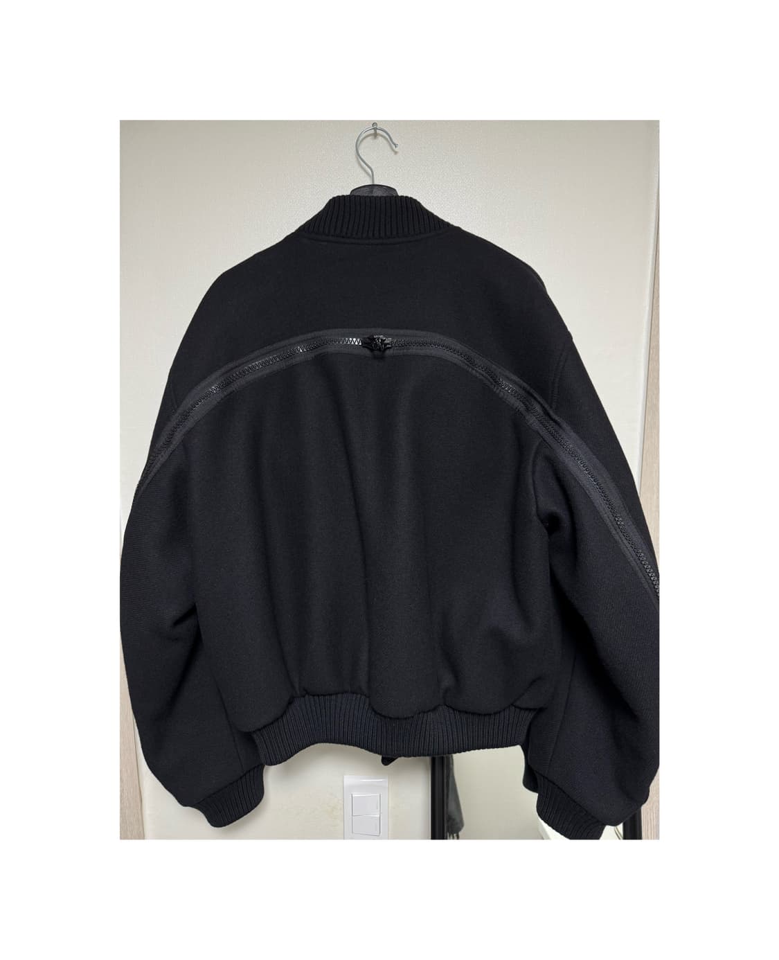 드리스반노튼 백지퍼 봄버 상품이미지1