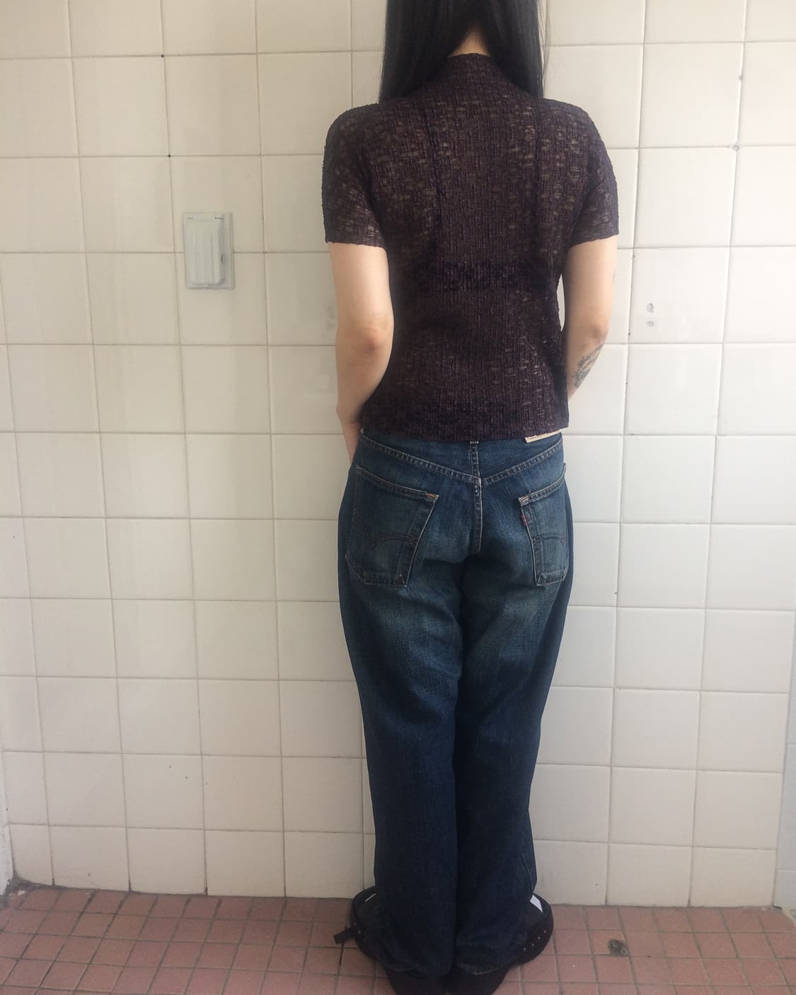 Back lace pleats top 상품이미지7