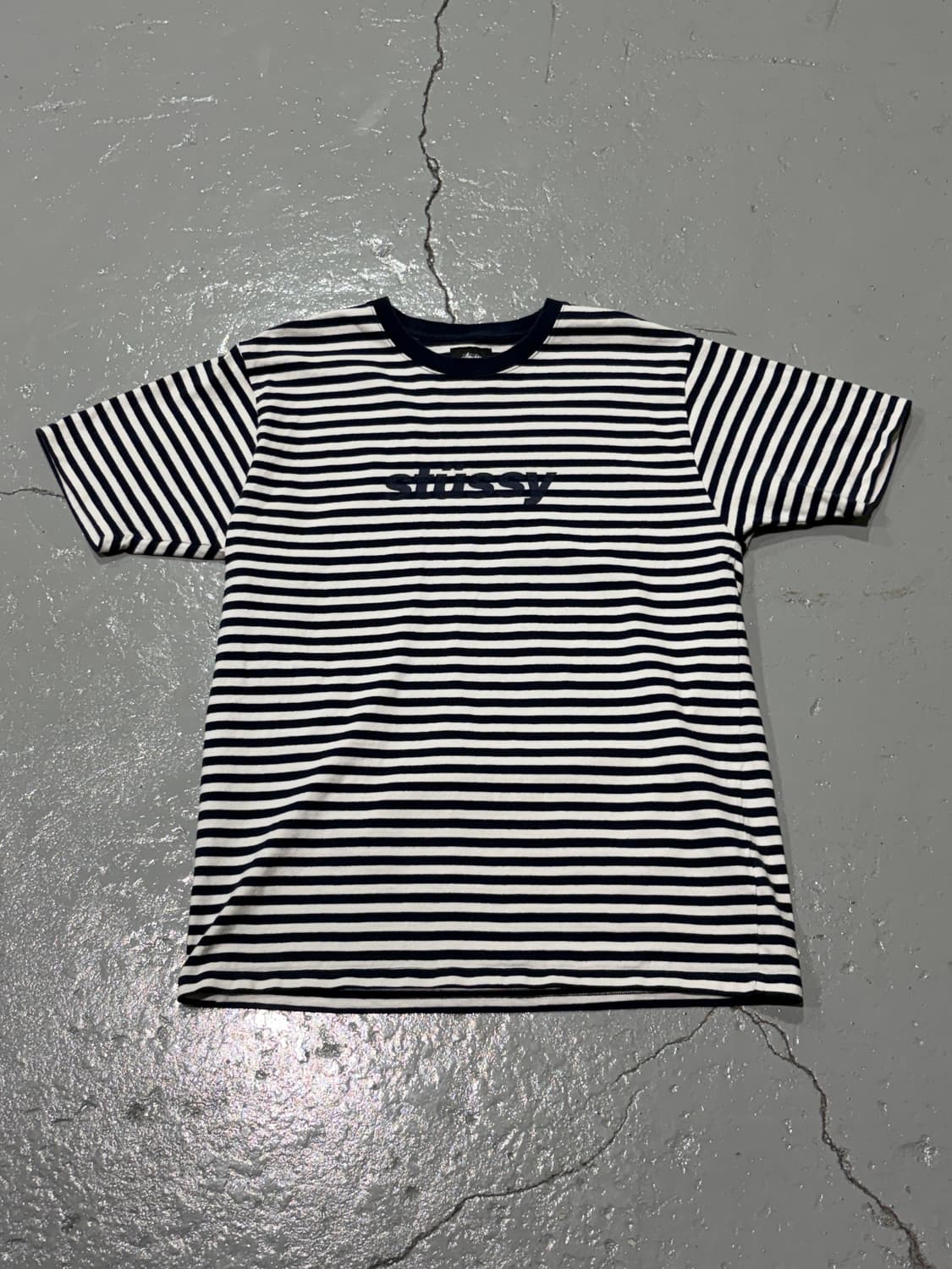 스투시(Stussy) 네이비,화이트 스트라이프 반팔 상품이미지1