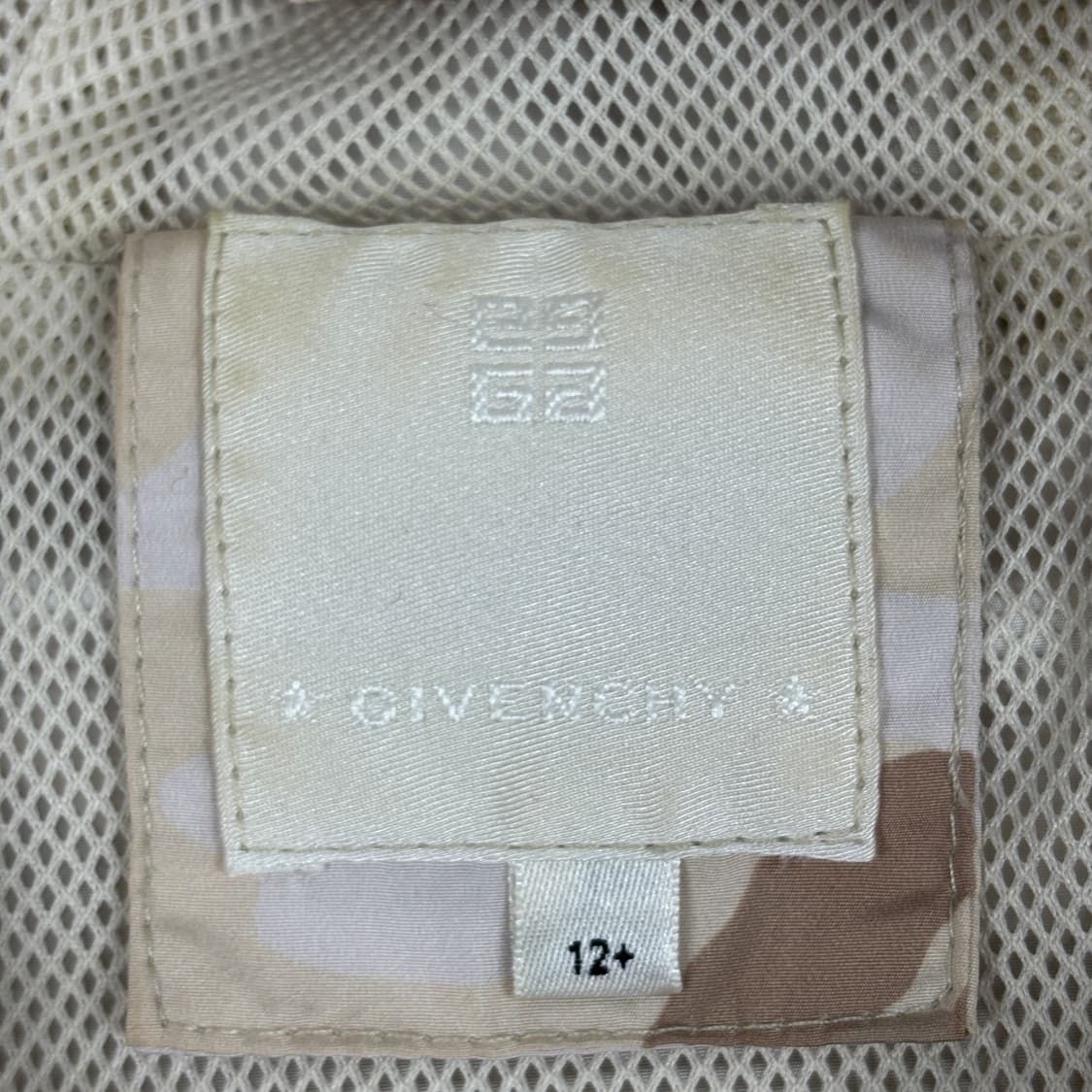 지방시 카모 바람막이 상품이미지9