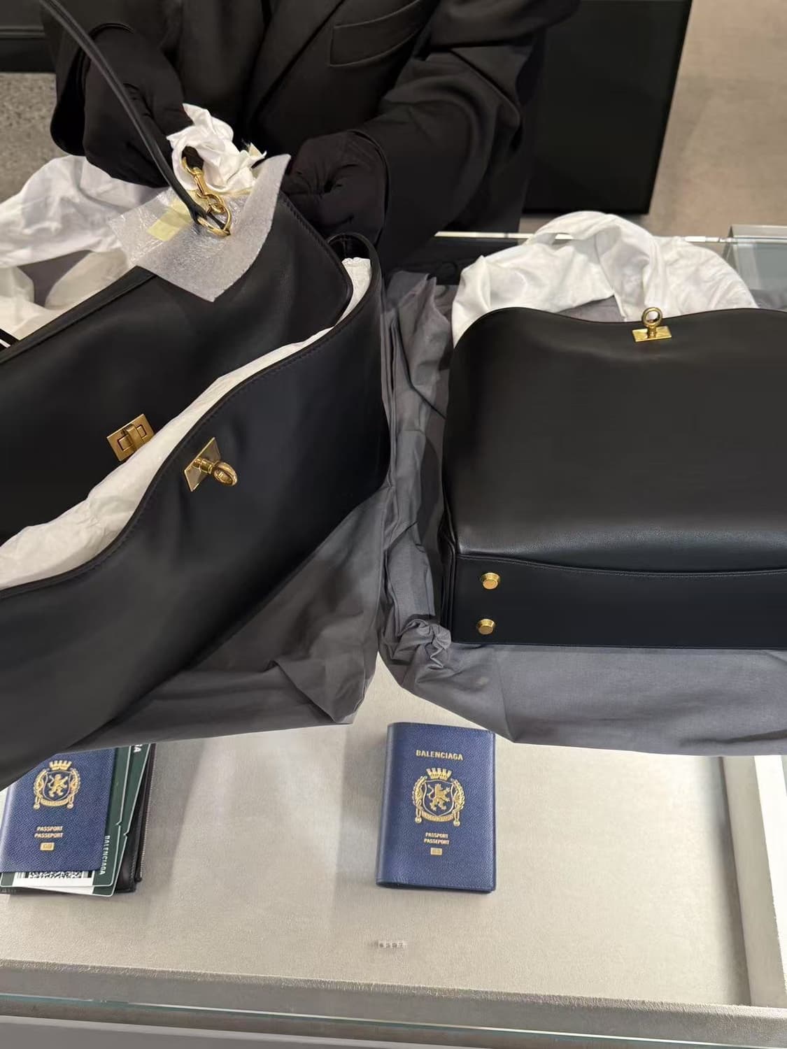 발렌시아가 로데오백 미디엄 블랙 (새상품) 상품이미지5