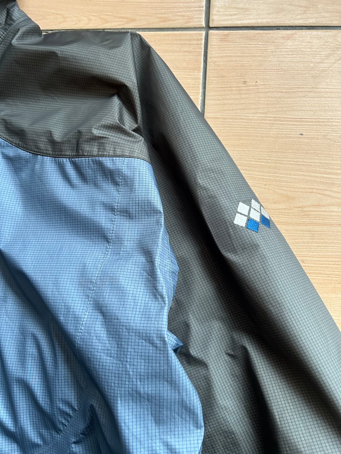 00‘s 몽벨재팬 고어텍스XCR자켓  상품이미지3