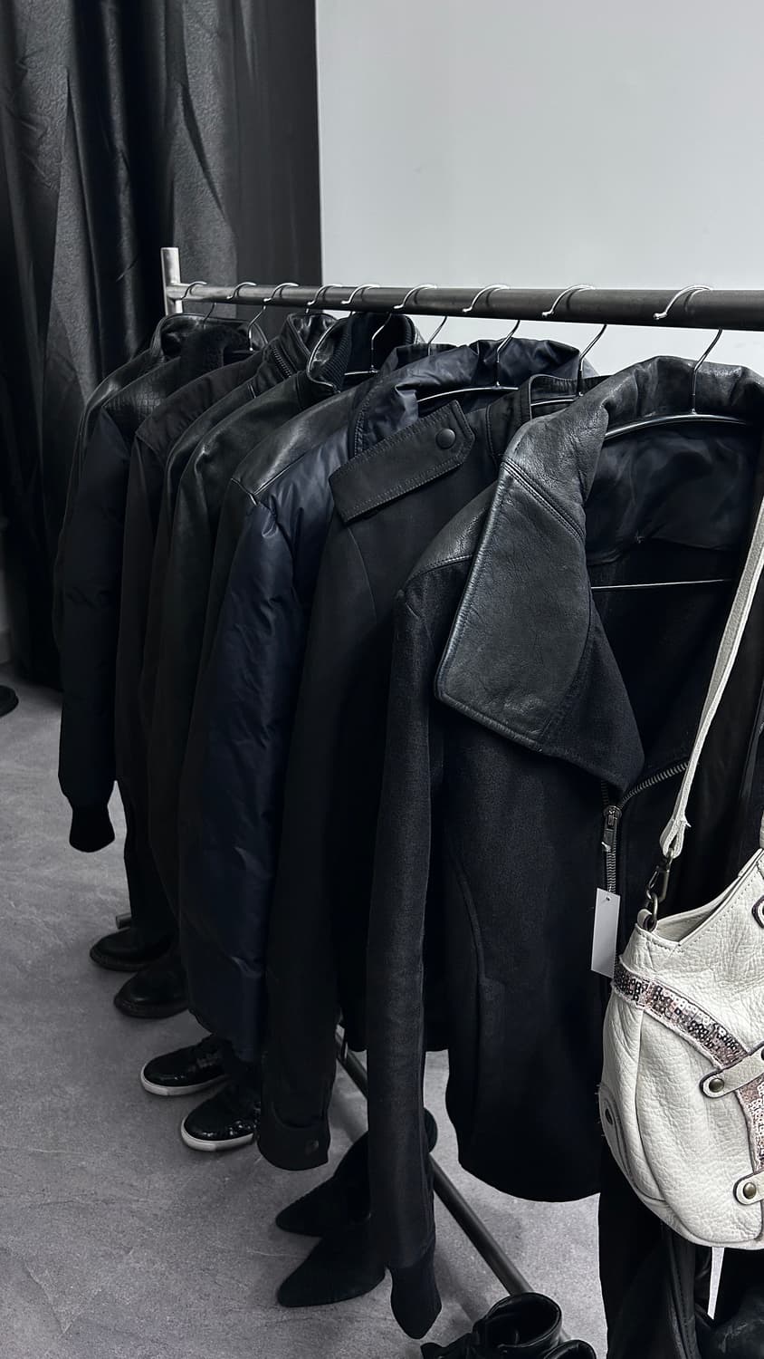 오프라인 쇼룸 안내 (예약제) 상품이미지1