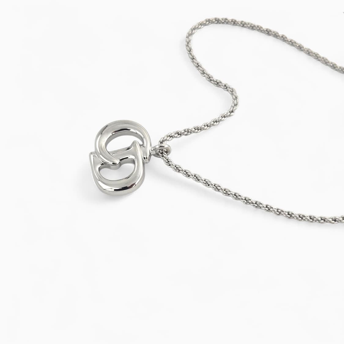 디올 라지 CD 로고 목걸이 상품이미지5