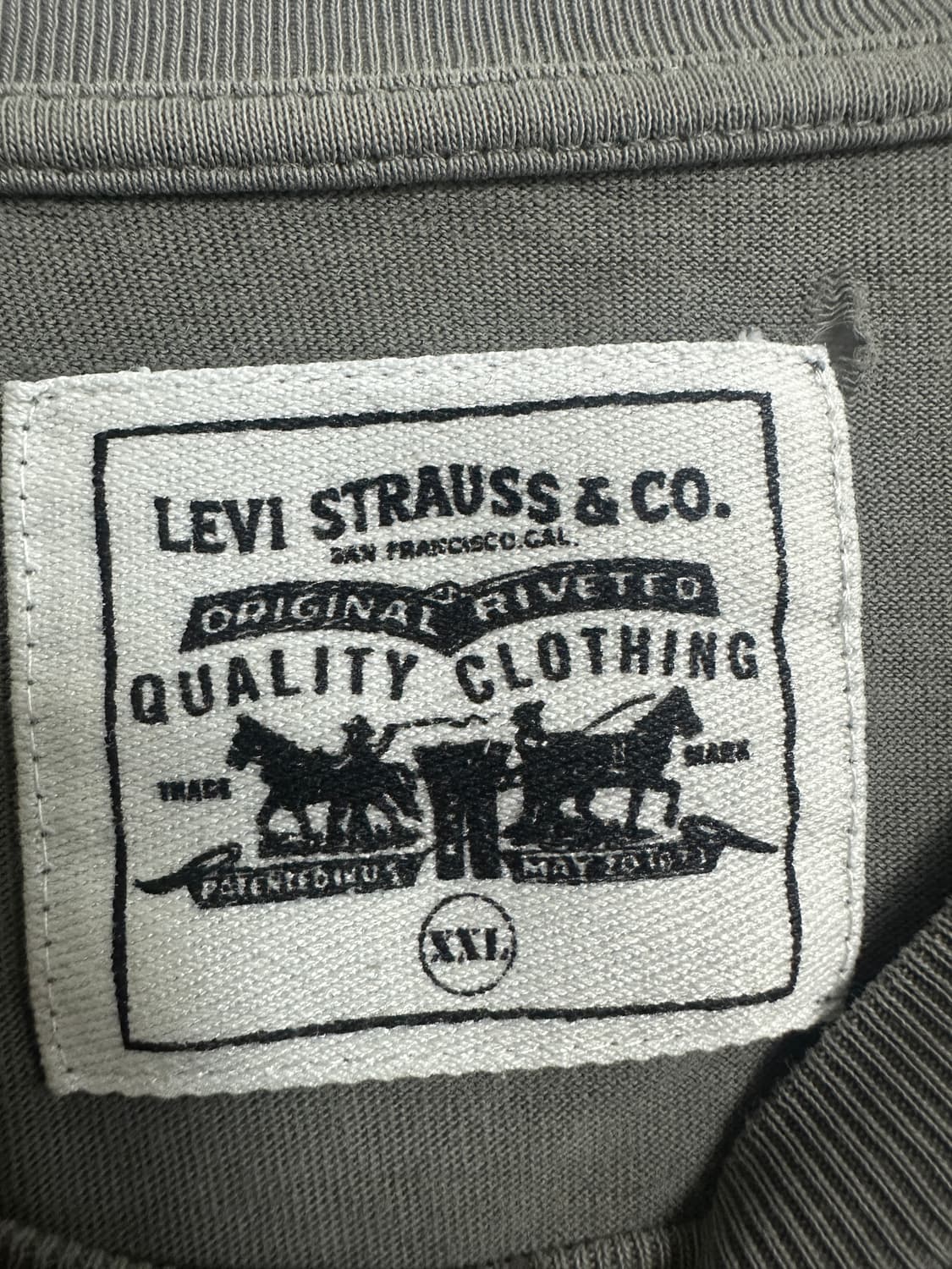 리바이스 티셔츠 상품이미지3